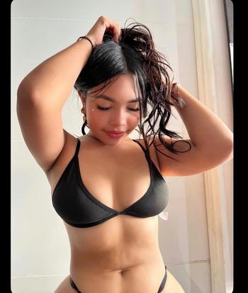 Cielo, 27  female escort, South Bend