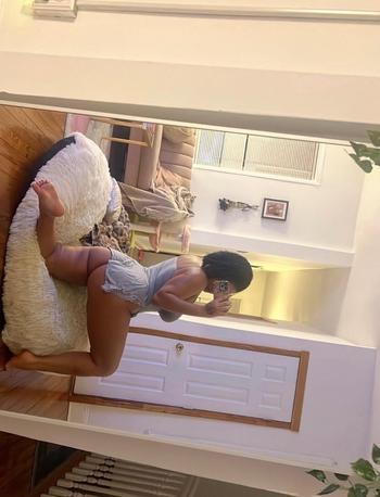 Jasmine, 24  female escort, South Bend