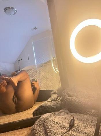 2192288134, female escort, South Bend